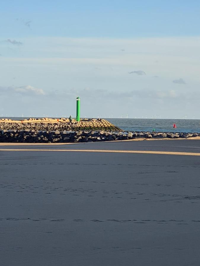 Ferienwohnung Frontaal Gelijkvloers Seaview 80M² 2 Slp Ostende Exterior foto